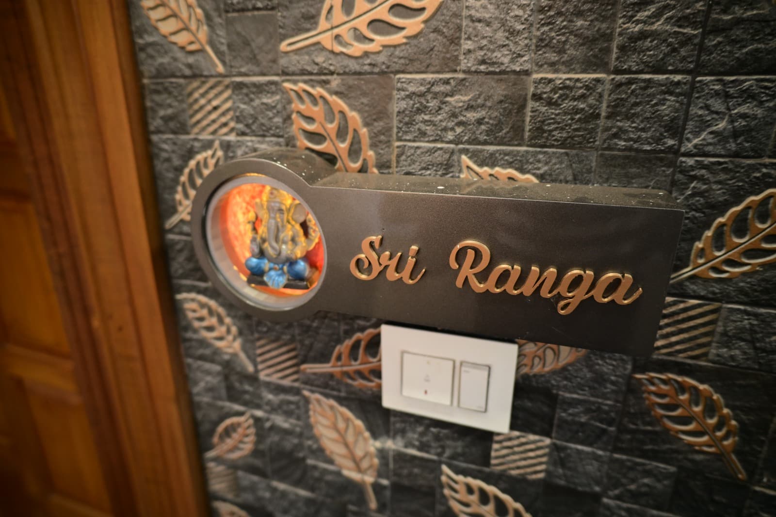 Runway Retreat gallery image 3